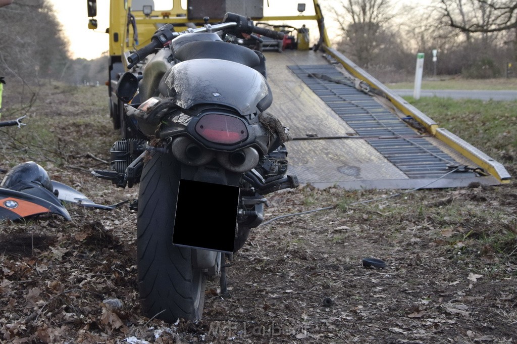 Schwerer VU Krad Fahrrad Koeln Porz Alte Koelnerstr P277.JPG - Miklos Laubert